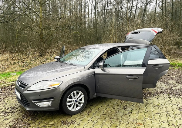 Ford Mondeo cena 14500 przebieg: 250000, rok produkcji 2013 z Kraków małe 326